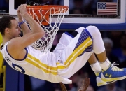 九游娱乐官方网站-年度焦点之战，浙江队鏖战猛龙，鏖战中的荣耀与蜕变