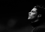 九游娱乐首页-阿尔瓦雷斯一锤定音，莱比锡红牛完胜曼联，欧冠格局再起波澜