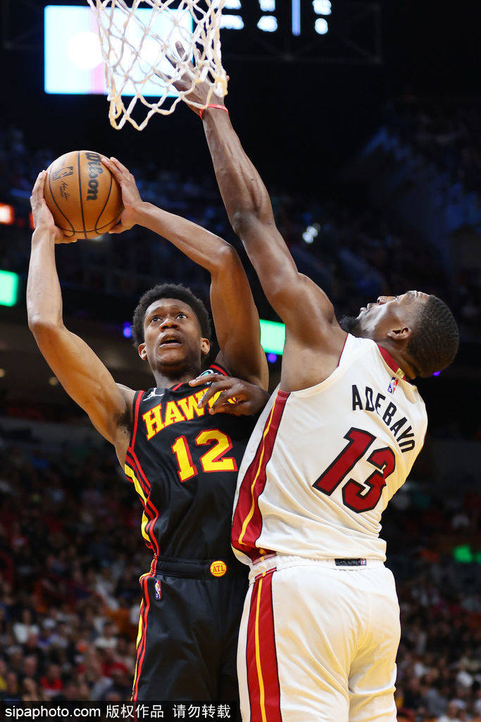 诺维奇主场逆转比分,取得关键胜利 诺维奇主场逆转比分,取得关键胜利